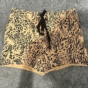 Leopard print sweat shorts